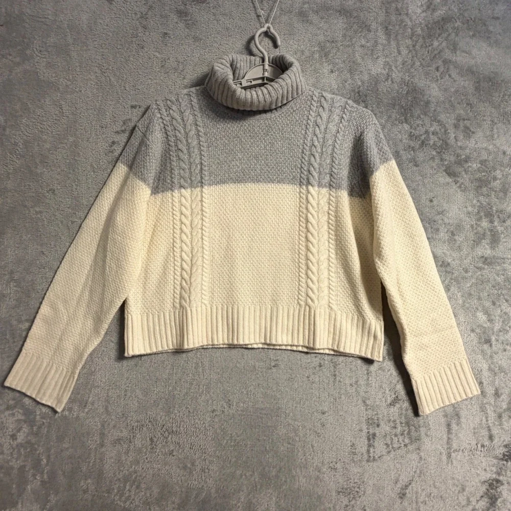ATM Collection Sweater Medium‎ Cream Gray Colorblock Cable Knit Wool Turtleneck